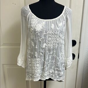 Lucky Brand Elegant White Embroidered Women's Top, Size Small, 100% Rayon, EUC